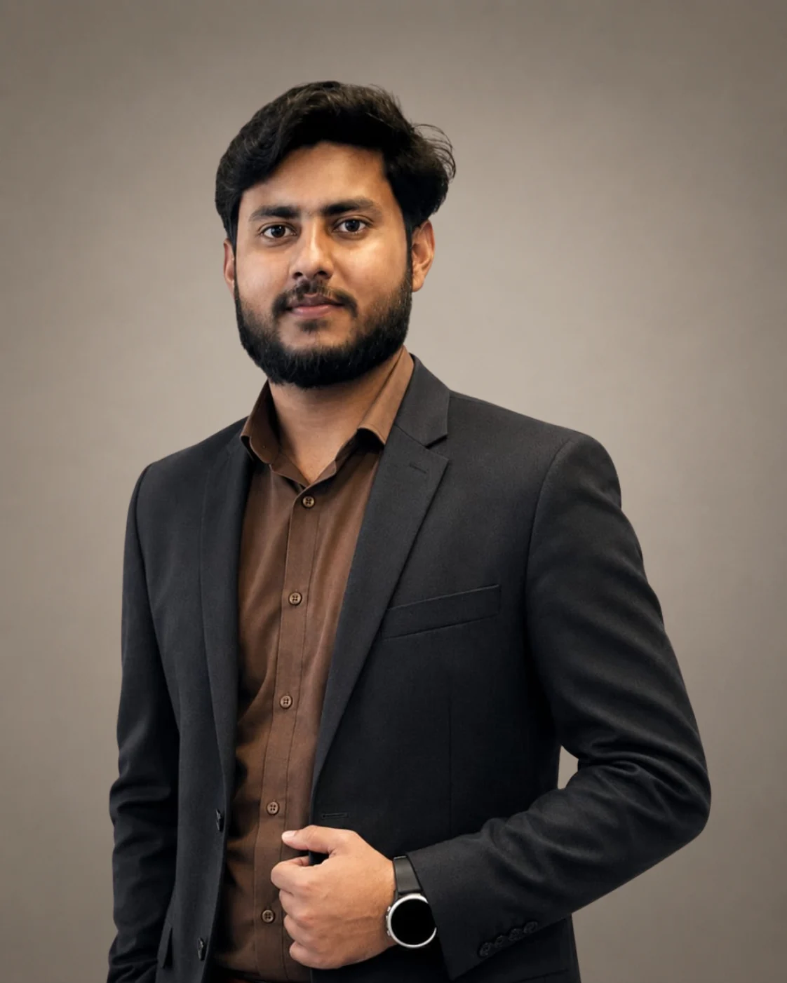 Portrait of Aftab Ahmed, Web Development Manager at Delloweb International