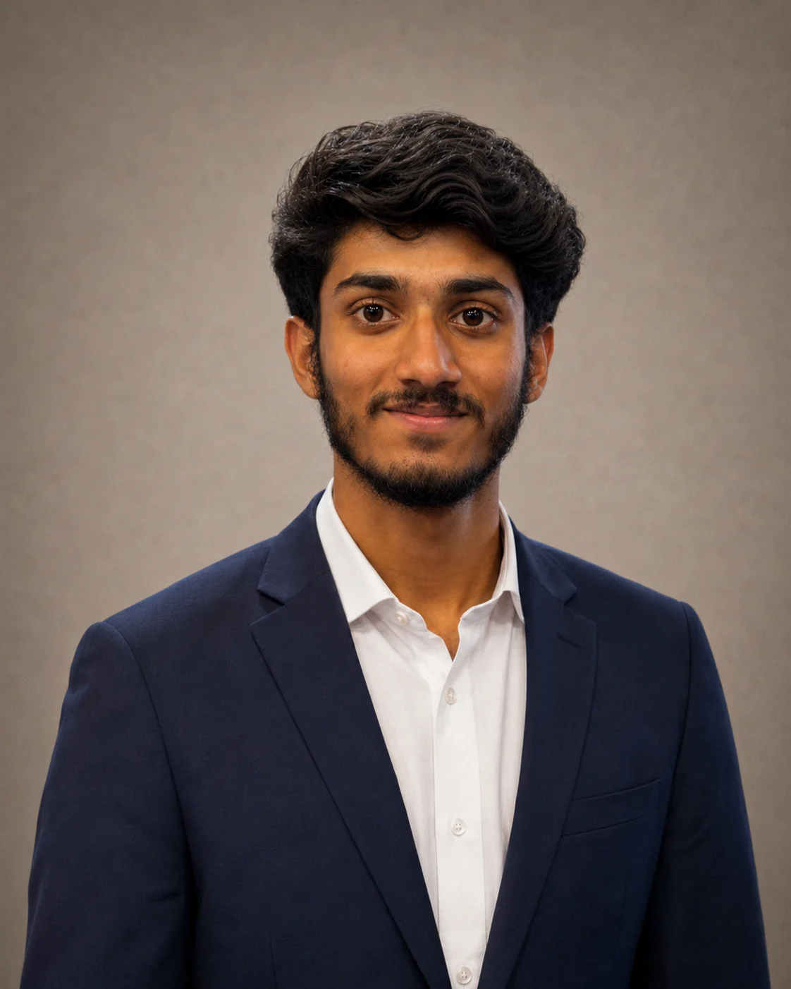 Portrait of Anas Umer, Social Media Manager at Delloweb International