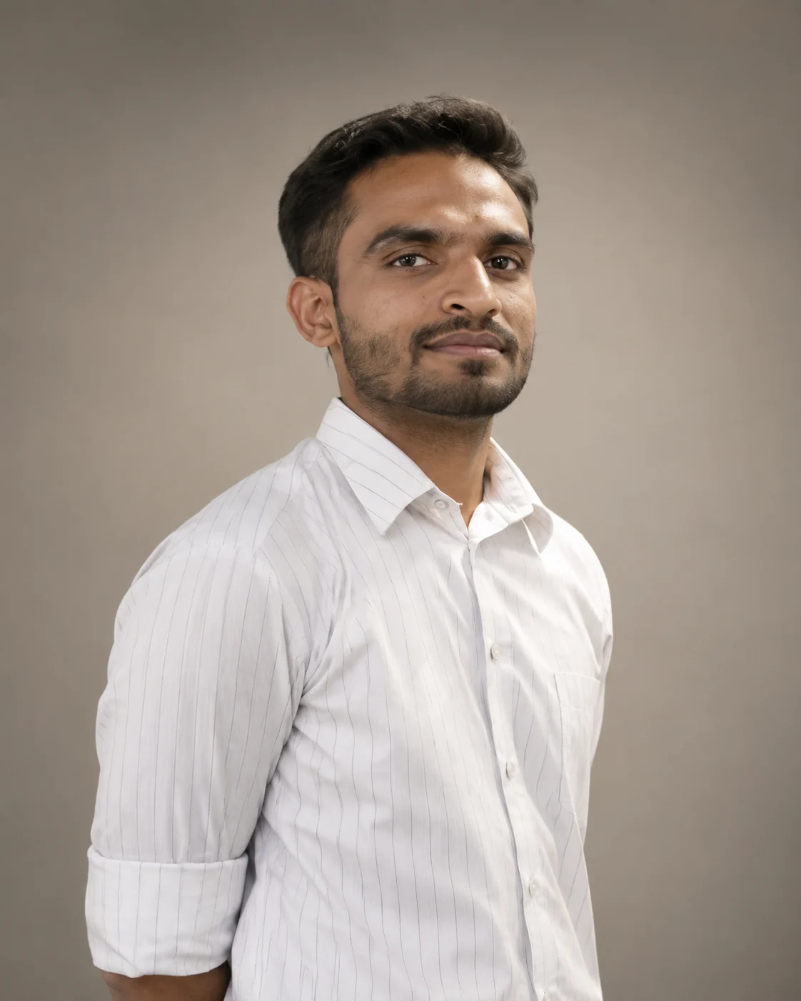 Portrait of Fahad Nadeem, Mobile Application Manager at Delloweb International