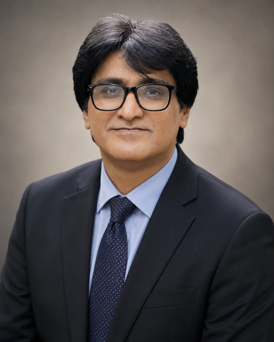 Portrait of Shahnawaz Shakeeb Lashari, Head of Legal Department at Delloweb International